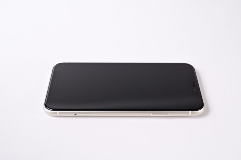 Apple-iPhone-11-Beli
