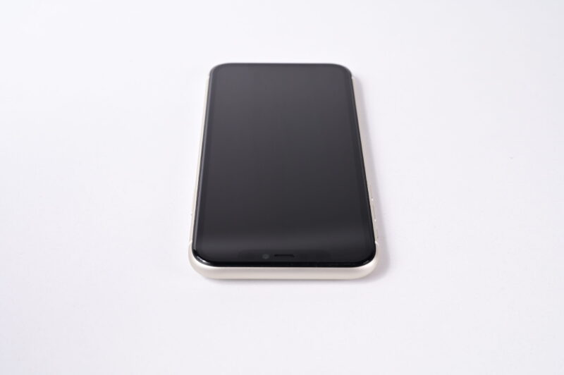 Apple-iPhone-11-Beli
