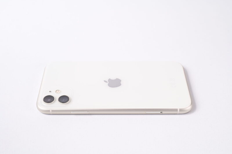 Apple-iPhone-11-Beli