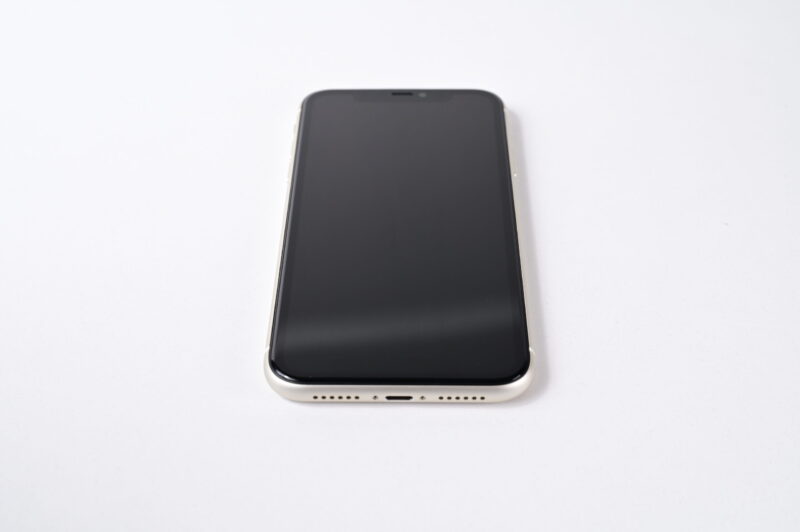 Apple-iPhone-11-Beli