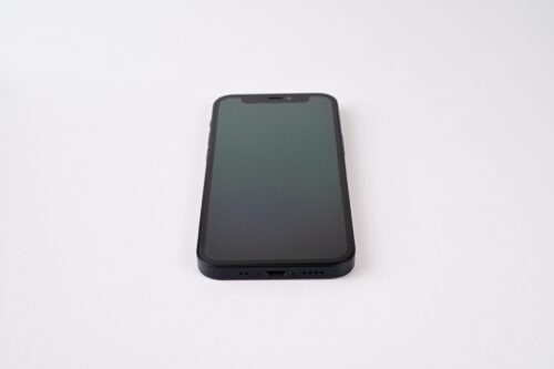 Apple-iPhone-12-mini-Crni