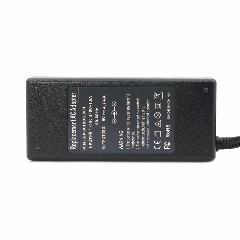 Punjac za laptop 19V 4.74A (5.5*2.5)