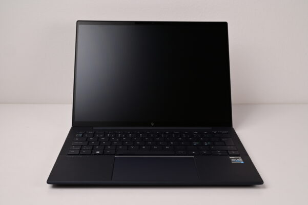 HP Elite Dragonfly G3 i7-1255U 16GB 1TB NVMe SSD 13.5 FHD Touch W10 PRO