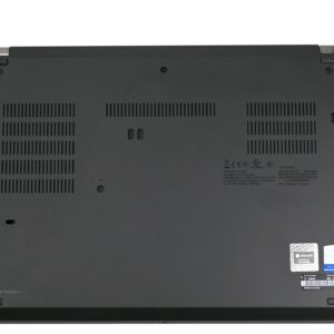 Donja strana Lenovo ThinkPad T14s Gen 1 laptopa sa ventilacionim otvorima